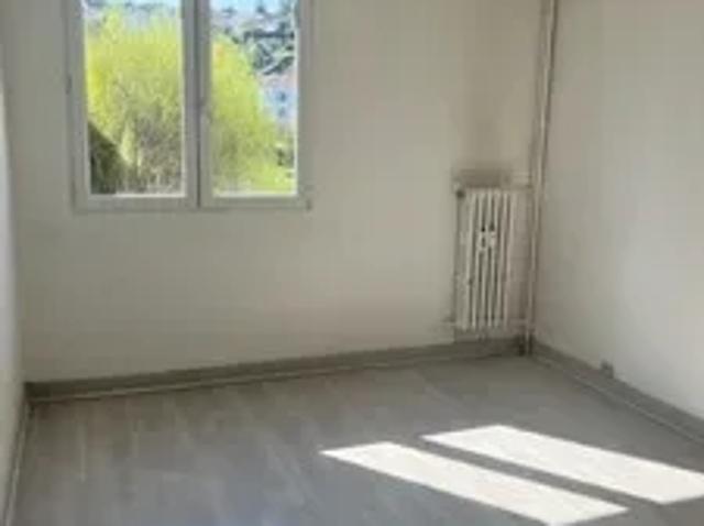 Location Appartement Rue de Chalezeule, Besançon