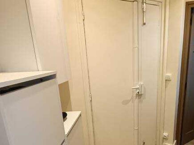 Location Appartement Rue de Charenton, Paris