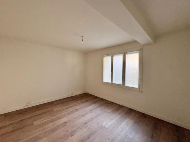 Location Appartement Rue de Charlieu, Roanne