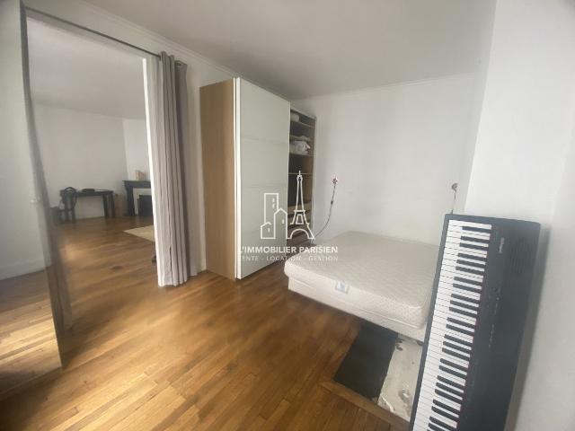 Location Appartement Rue de Clignancourt, Paris