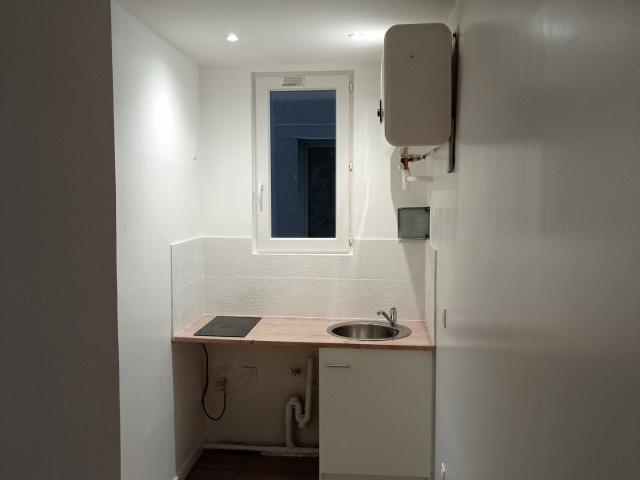 Location Appartement Rue de Clignancourt, Paris