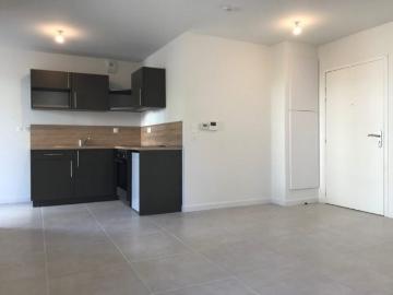 Location Appartement Rue Jacques Duclos, Nantes