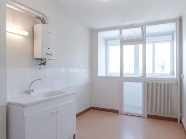 Location Appartement Rue de Bourgogne, Charolles