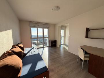 Location Appartement Rue de Bourgogne, Rennes