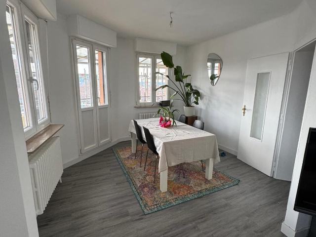 Location Appartement Rue de Bouteiller, Metz