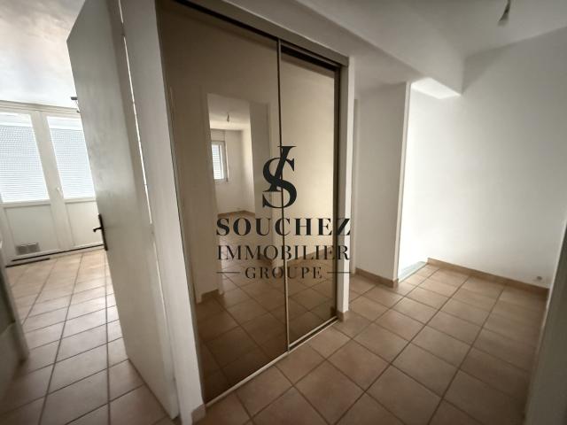 Location Appartement Rue Bourgelat, Saint Laurent Blangy