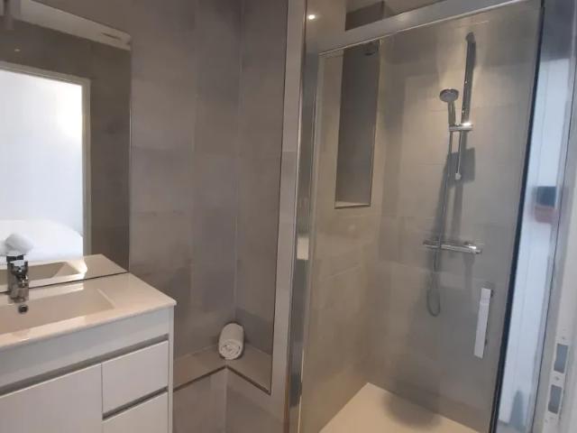 Location Appartement Rue de Bernardy, Aubenas