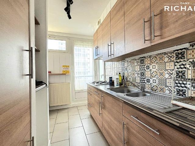 Location Appartement Rue de Brest, Rennes