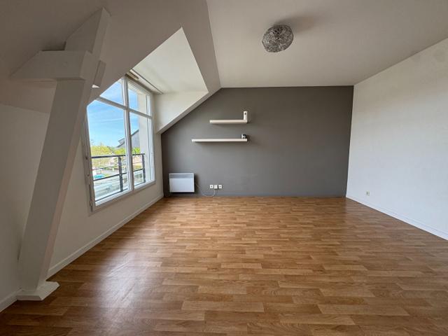 Location Appartement Rue de Brocéliande, Romillé