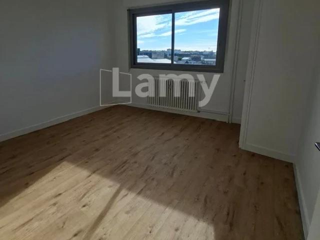 Location Appartement Rue de Gerland, Lyon