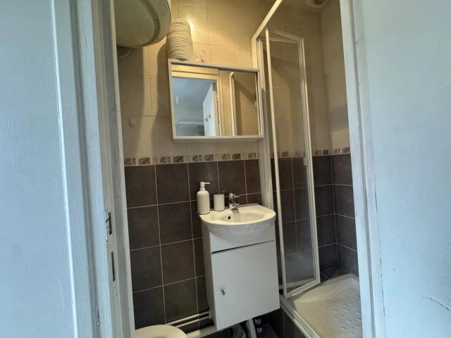 Location Appartement Rue de Grenelle, Paris