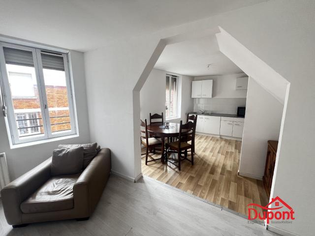 Location Appartement Rue de Douchy, Noyelles sur Selle