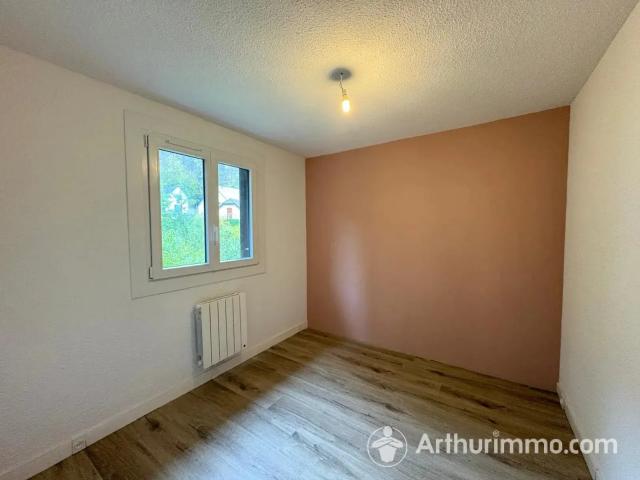 Location Appartement Rue de Dampierre sur le Doubs, Étouvans