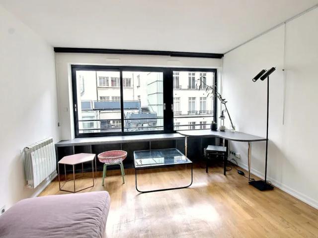 Location Appartement Rue de Fleurus, Paris