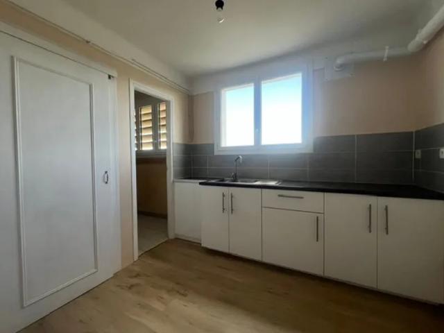 Location Appartement Rue de Kerabécam, Brest