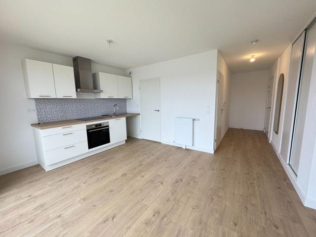 Location Appartement Rue de Lorient, Rennes
