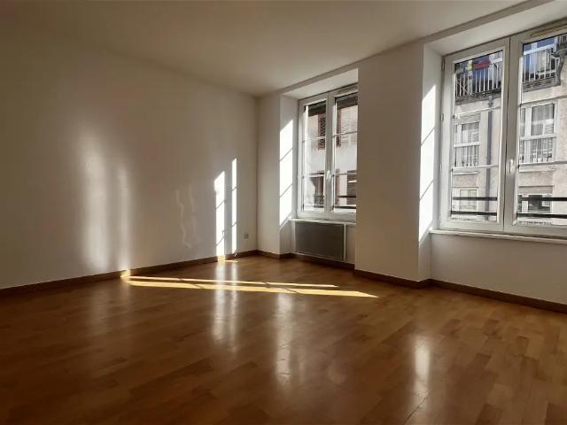 Location Appartement Rue de la Course, Strasbourg