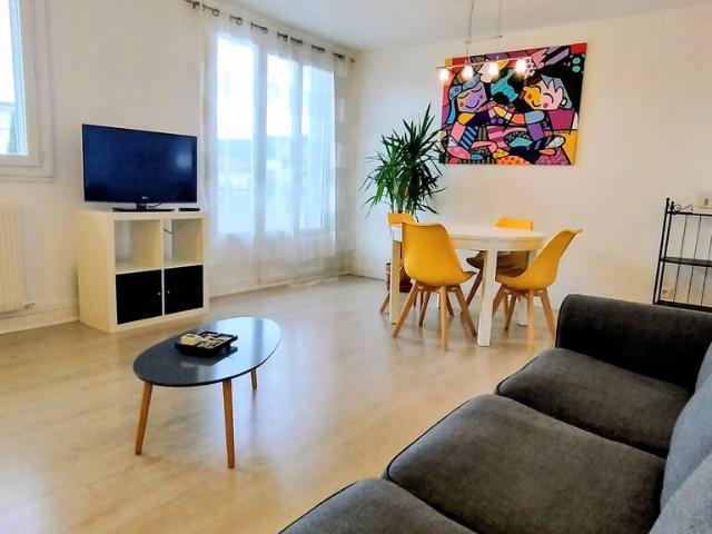 Location Appartement Rue de la Commune de Paris, Oullins Pierre Bénite