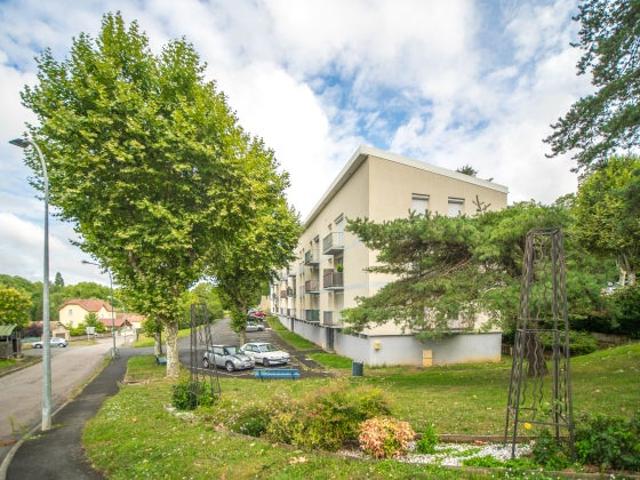 Location Appartement Rue de la Condemine, Charolles