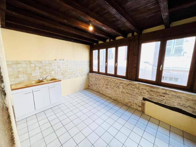 Location Appartement Rue de la Condemine, Varennes lès Mâcon