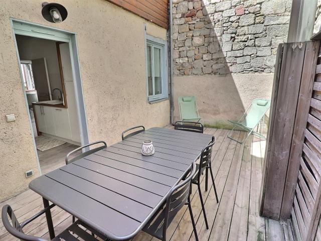 Location Appartement Rue de la Capelette, Figeac