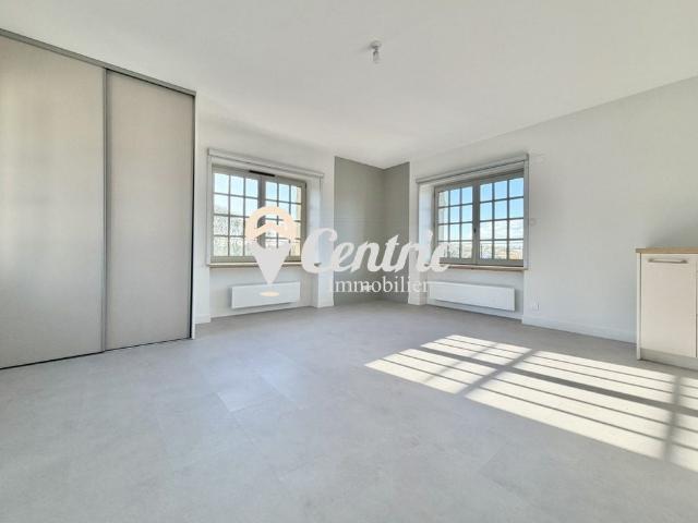 Location Appartement Rue Waldeck Rousseau, Bressuire