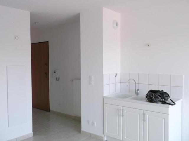 Location Appartement Rue de la Chapelle, Andrézieux Bouthéon