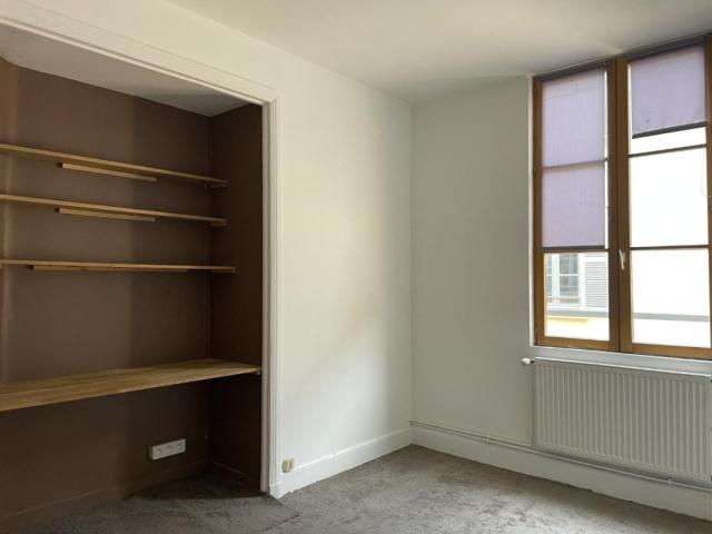 Location Appartement Rue de la Charité, Roanne