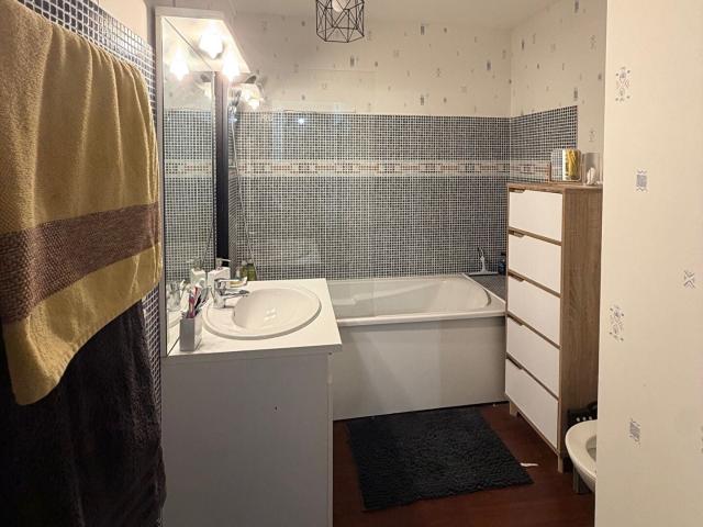 Location Appartement Rue de la Cité, Épernay