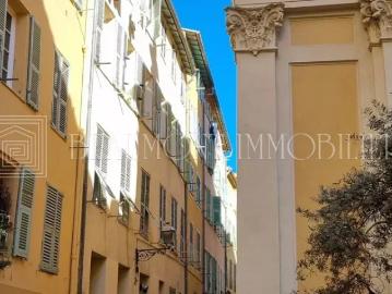 Location Appartement Rue de la Croix, Nice