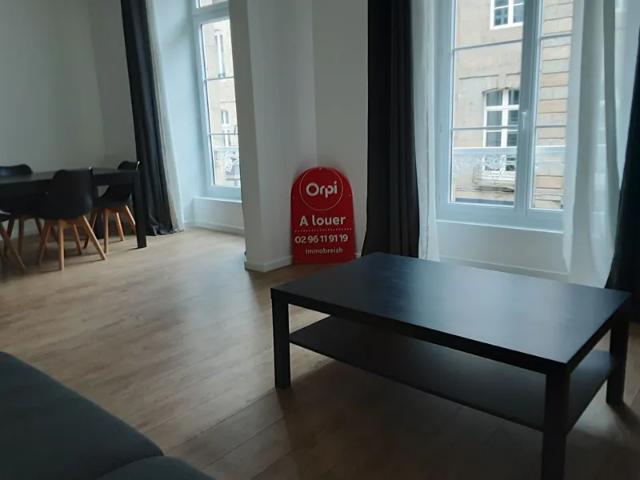 Location Appartement Rue de la Brasserie, Guingamp