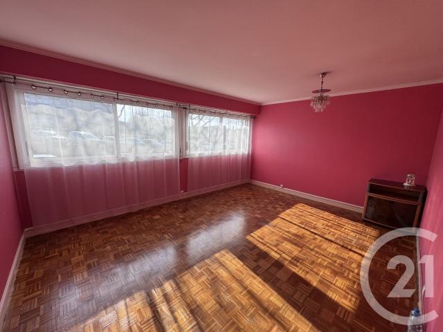 Location Appartement Rue de la Gare, Jouy le Moutier