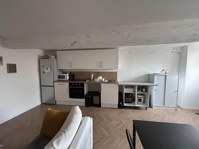 Location Appartement Rue de la Gare, Nozay