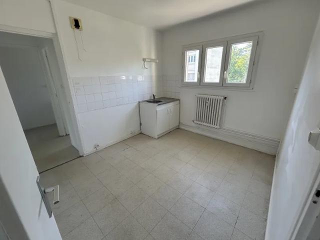 Location Appartement Rue de la Genetière, Saint Maurice de Beynost