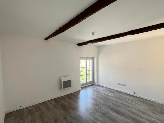 Location Appartement Rue de la Glycine, Les Mées