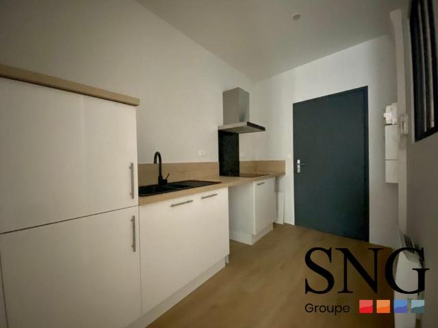 Location Appartement Rue de la Grande Horloge, Agen