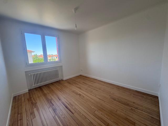 Location Appartement Rue de la Fonfort, Montbrison