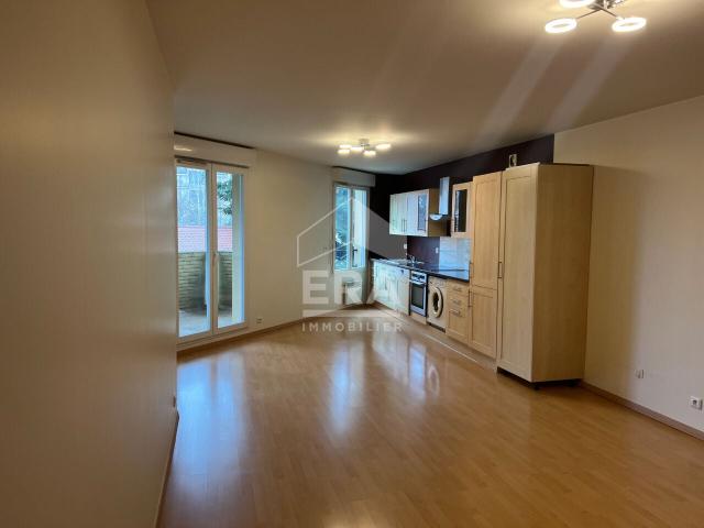 Location Appartement Rue de la Fontaine Couverte, Dammarie les Lys