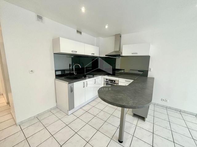 Location Appartement Rue de la Fontaine Couverte, Dammarie les Lys