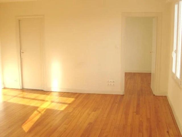 Location Appartement Rue de La Fontaine, Issoire