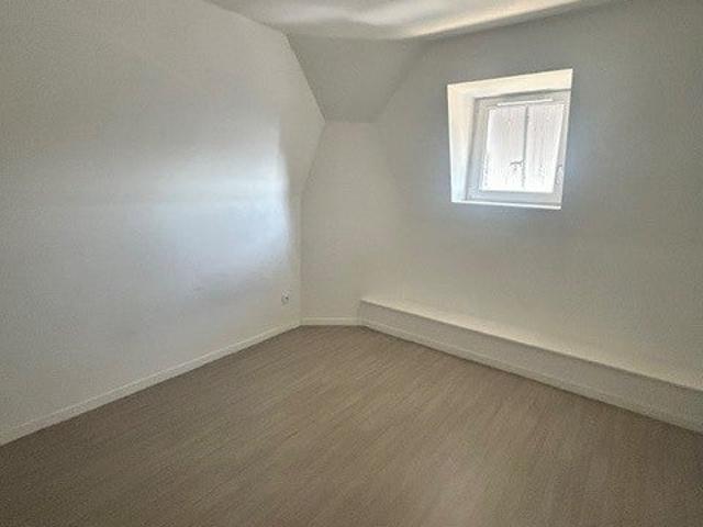Location Appartement Rue de la Fontaine Sainte Anne, Dijon
