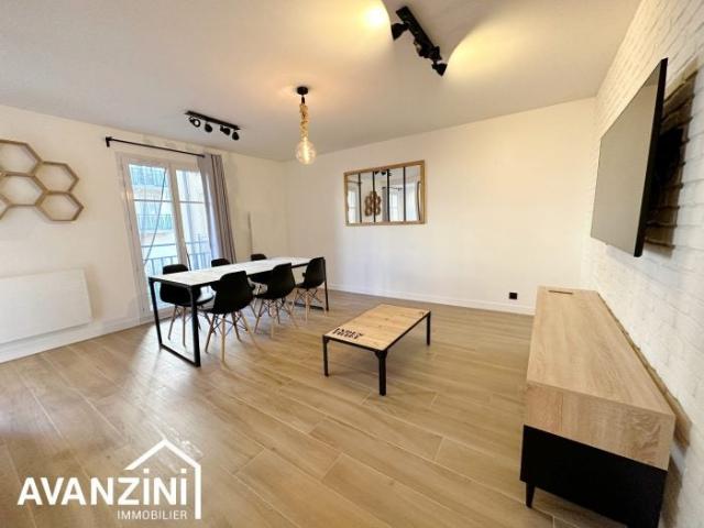 Location Appartement Rue de la Fontaine Rouge, Chessy