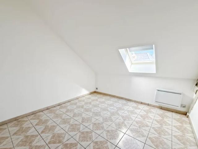 Location Appartement Rue du Vert Galant, Toury