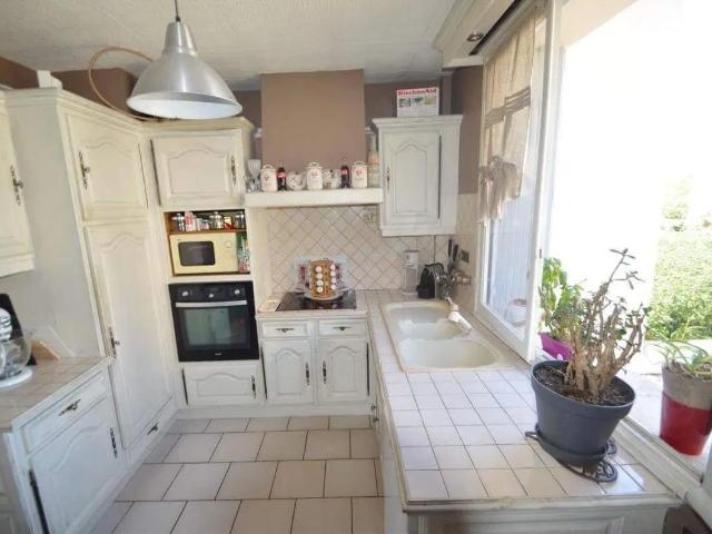 Location Appartement Rue de la Feyssine, Villeurbanne
