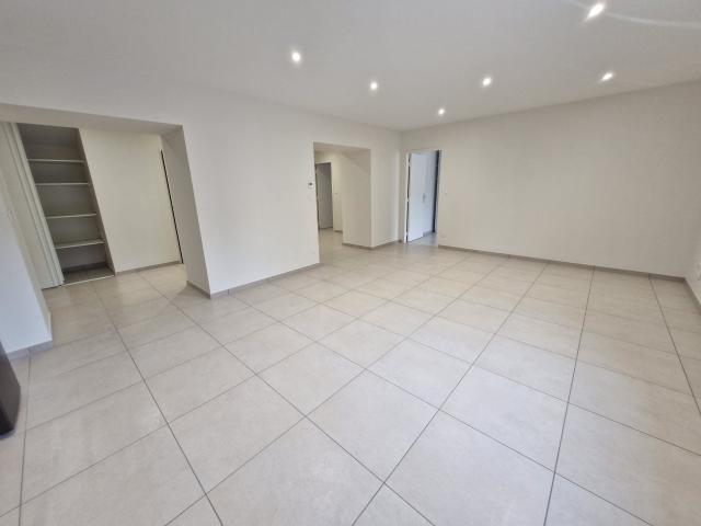 Location Appartement Rue de la Félodière, Ampuis