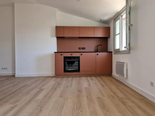 Location Appartement Rue de la Friperie, Montpellier