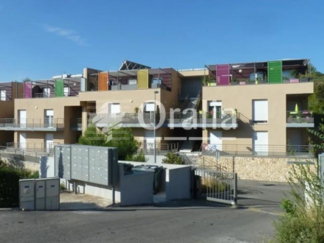 Location Appartement Rue de la Hase, Nîmes