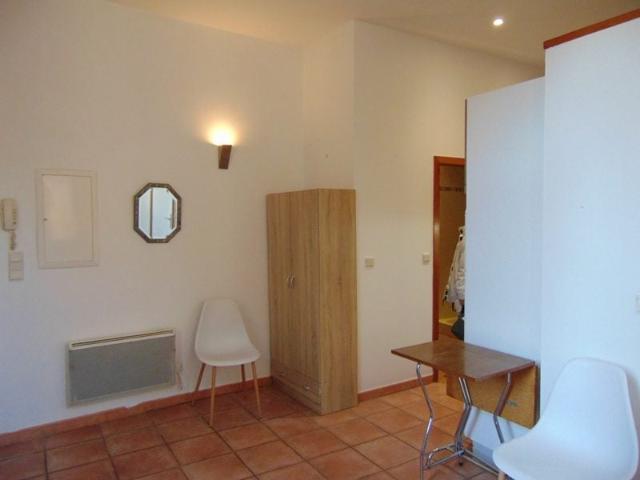 Location Appartement Rue de la Jarrie, Châtres