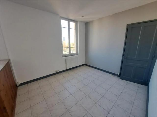 Location Appartement Rue de la Jeunesse, Villeurbanne
