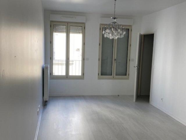 Location Appartement Rue de la Légion d'Honneur, Saint Denis
